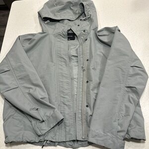 Everlane ReNew Windbreaker Sage Green Size Medium